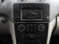 MERCEDES BENZ ML320
