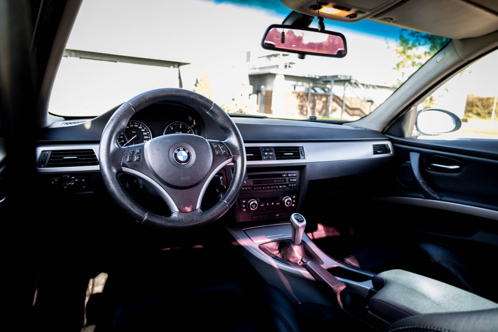 BMW 320