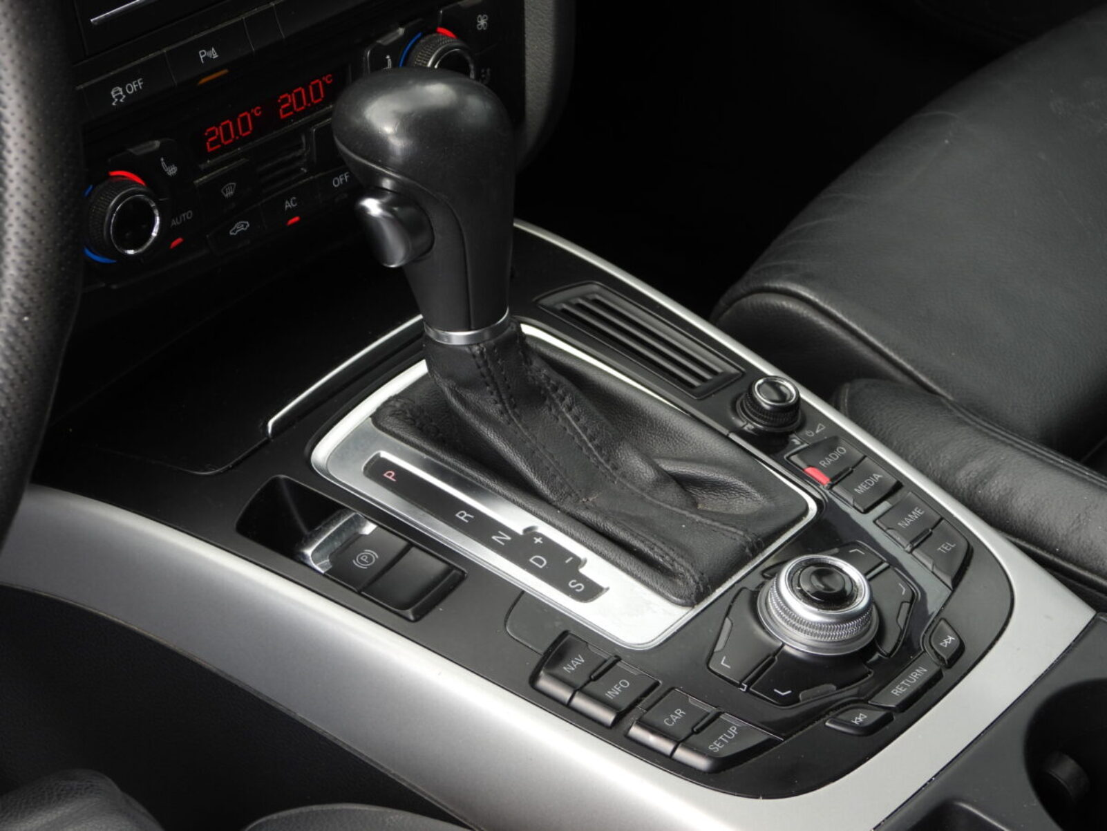 AUDI A4 ALLROAD