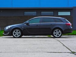OPEL INSIGNIA SPORTS TOURER SW