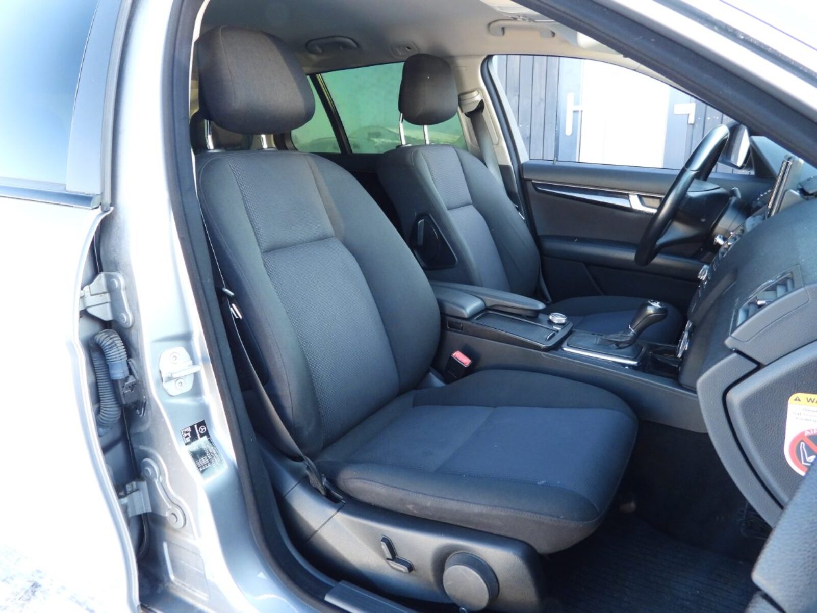 Mercedes Benz C220