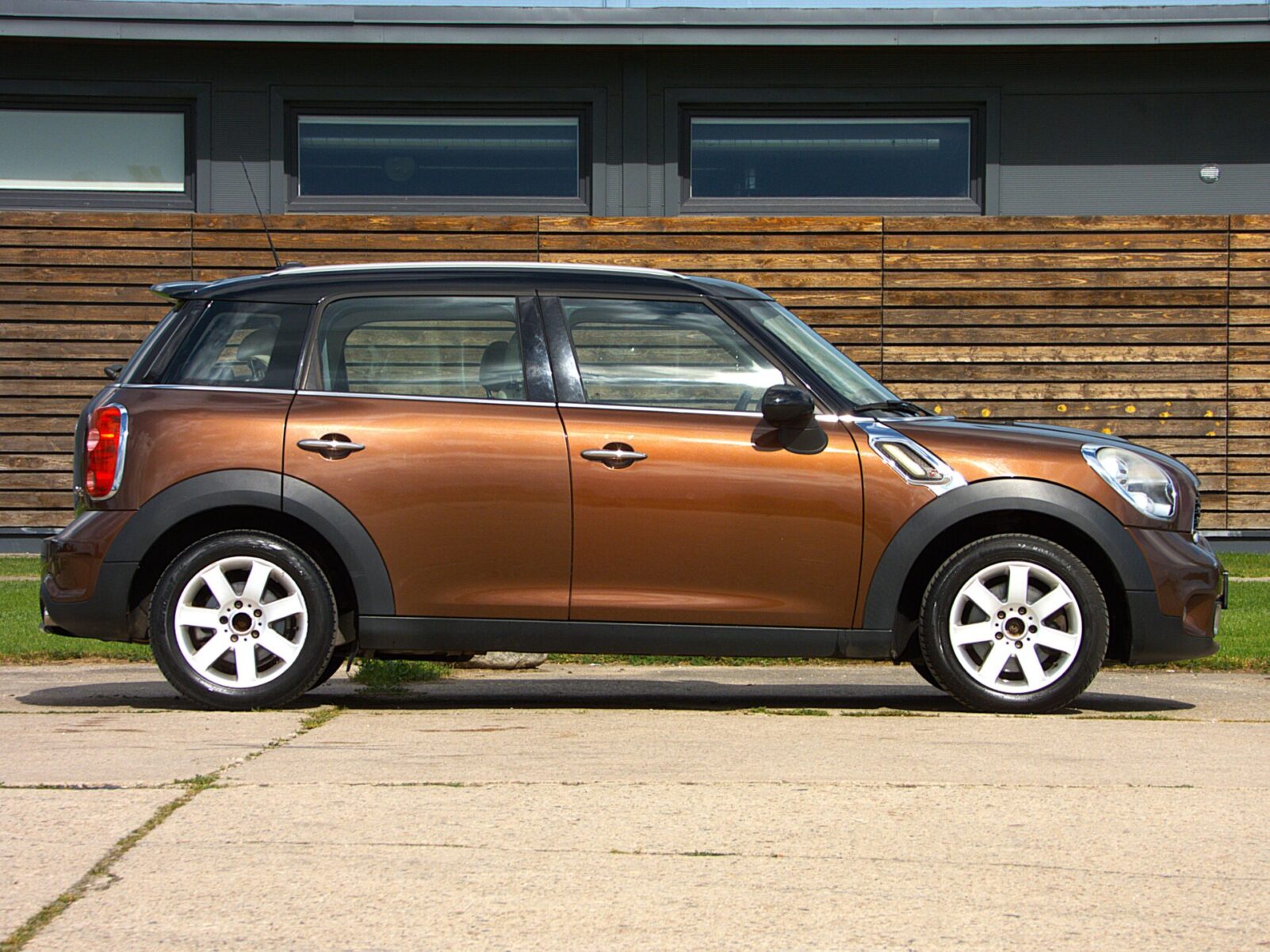 MINI COOPER ALL4
