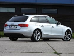 AUDI A4 S-LINE