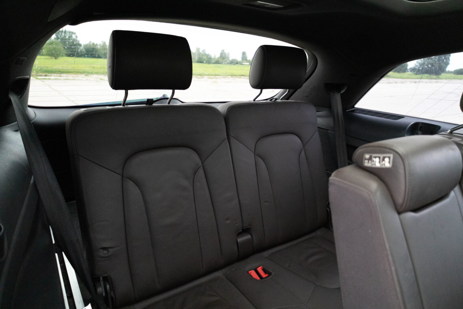 AUDI Q7 S-line