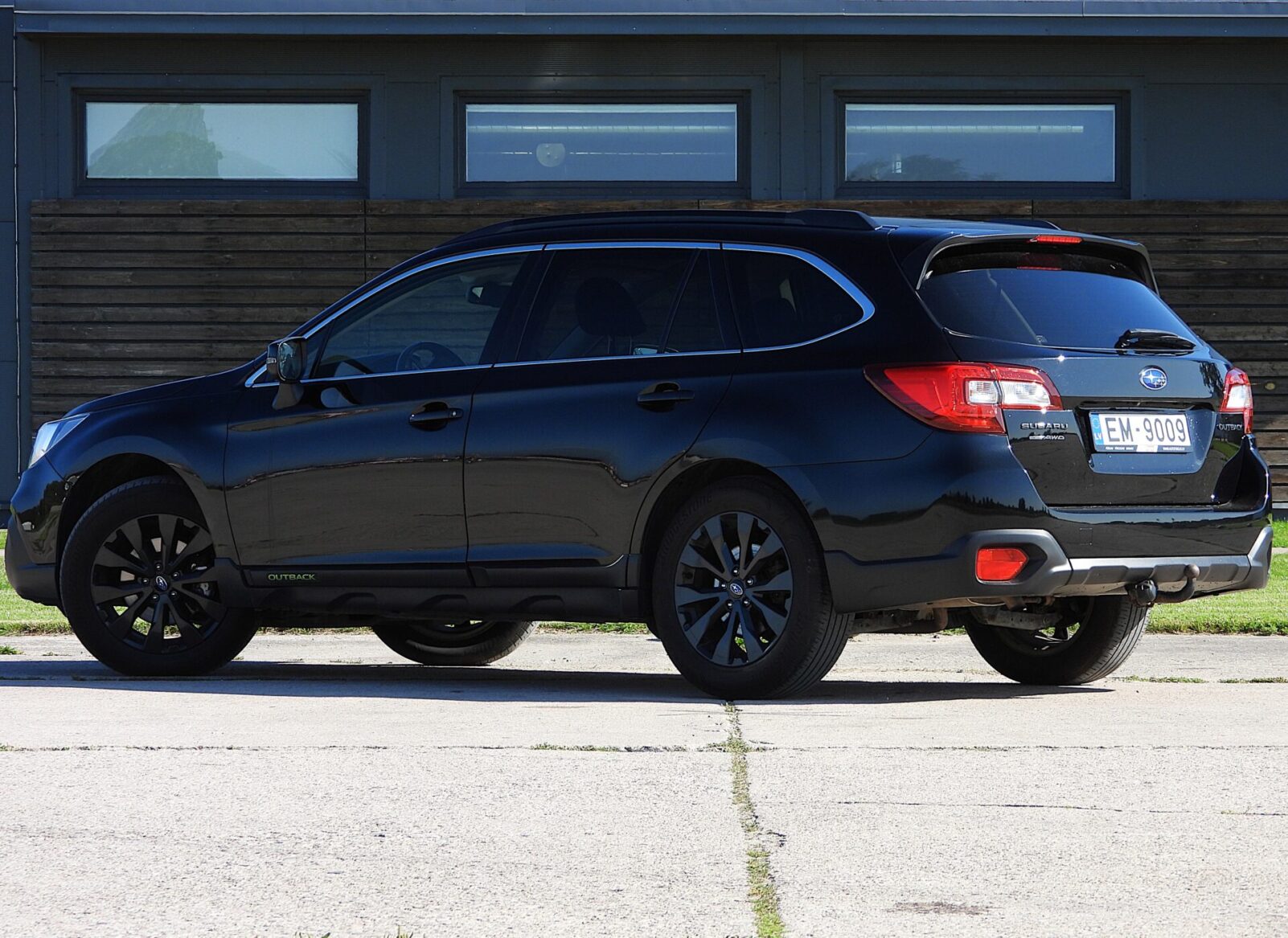 SUBARU OUTBACK