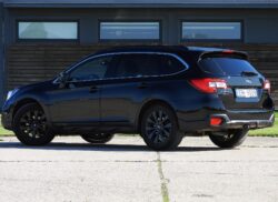 SUBARU OUTBACK