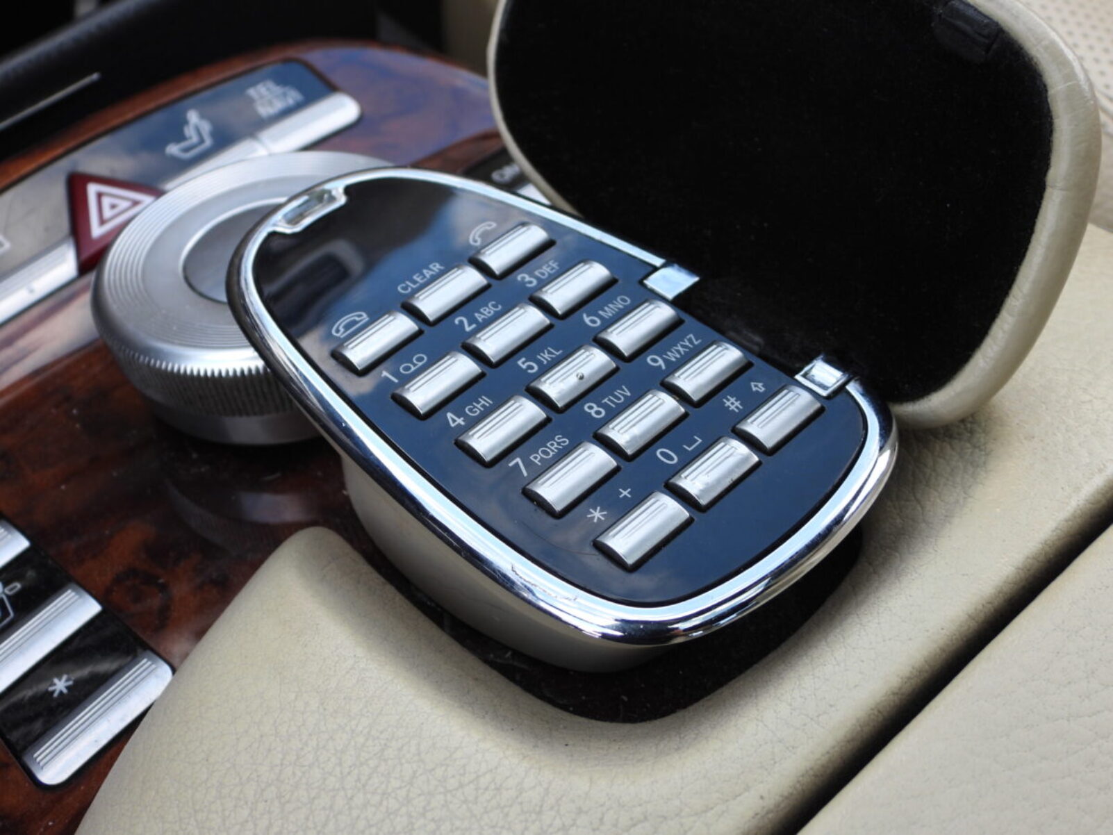 MERCEDES BENZ S320