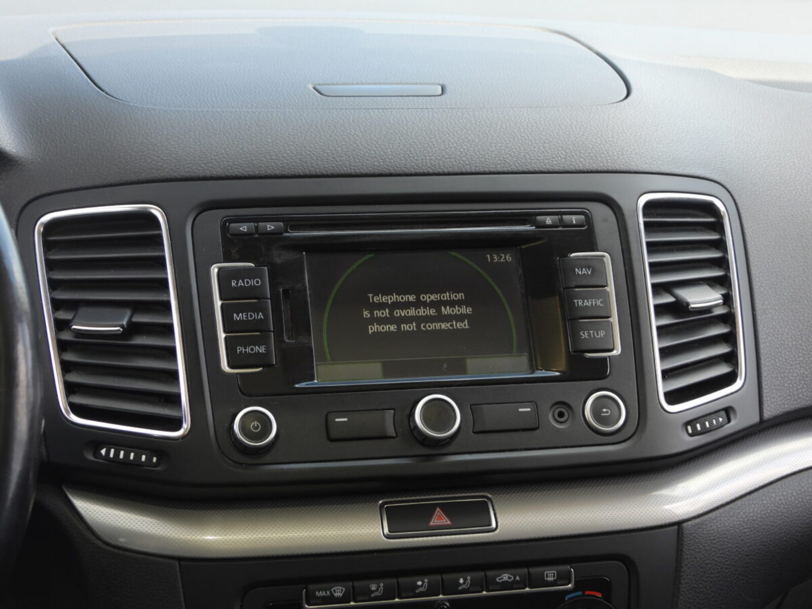 VW SHARAN