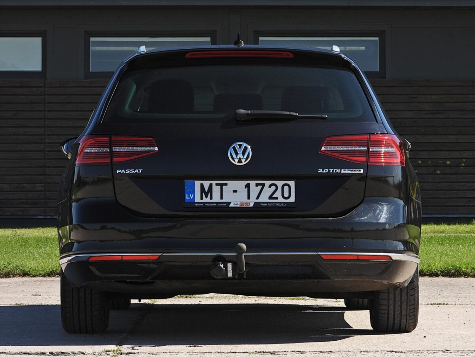 VW PASSAT