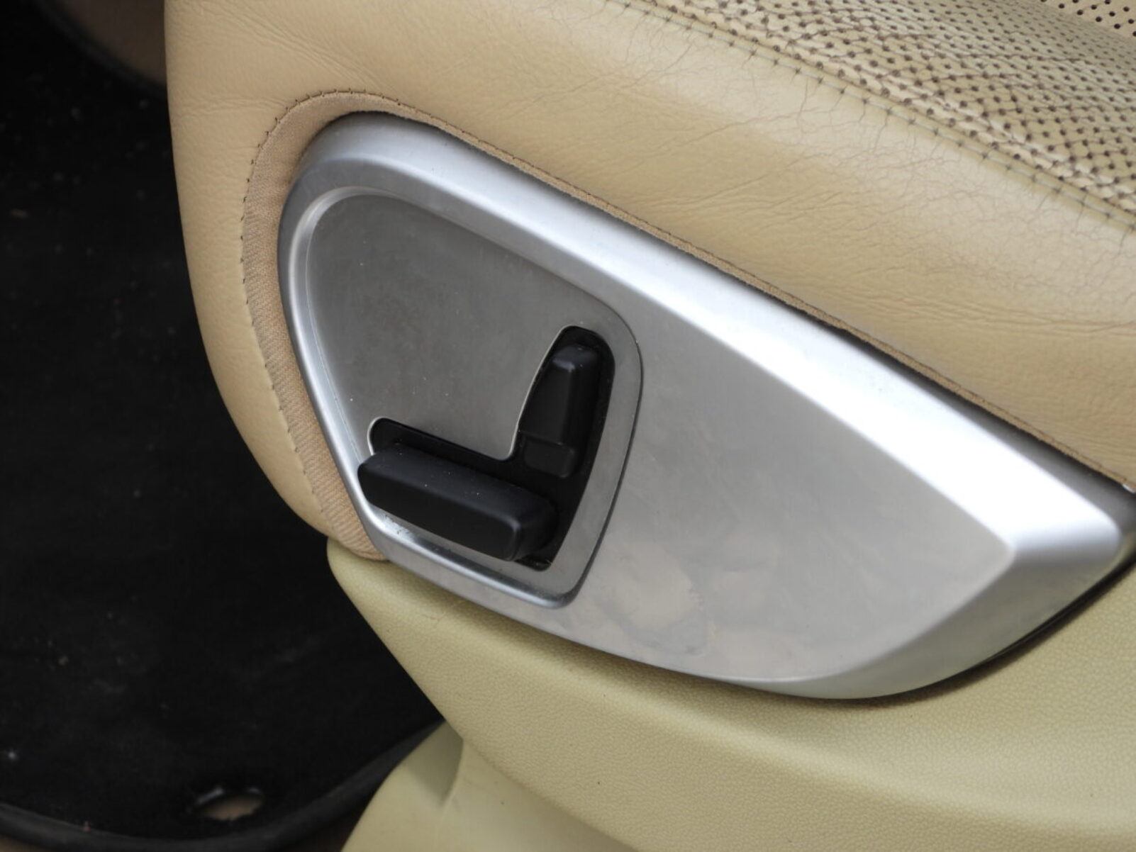 MERCEDES BENZ GL320
