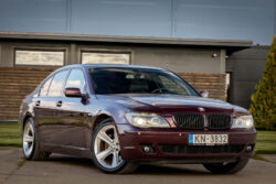 BMW 730