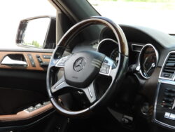 MERCEDES BENZ GL350
