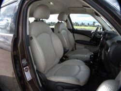 MINI COOPER ALL4