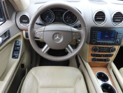 MERCEDES BENZ GL320