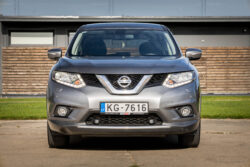 NISSAN X TRAIL