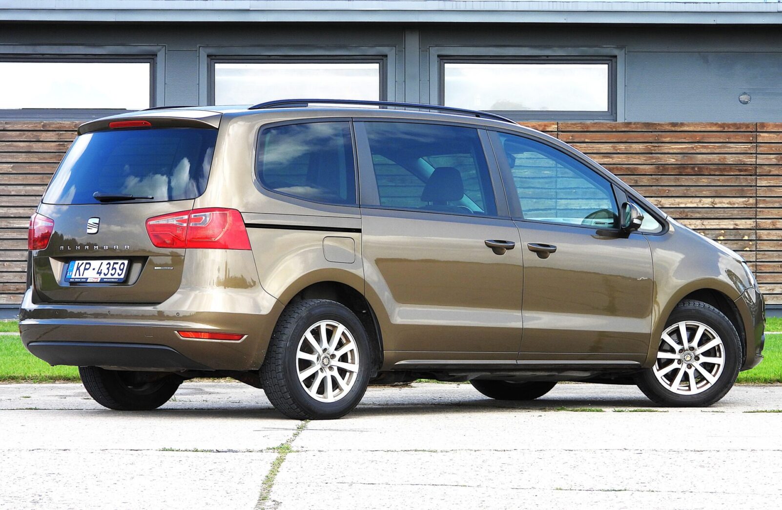 SEAT ALHAMBRA