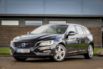 VOLVO V60 PLUG IN HYBRID