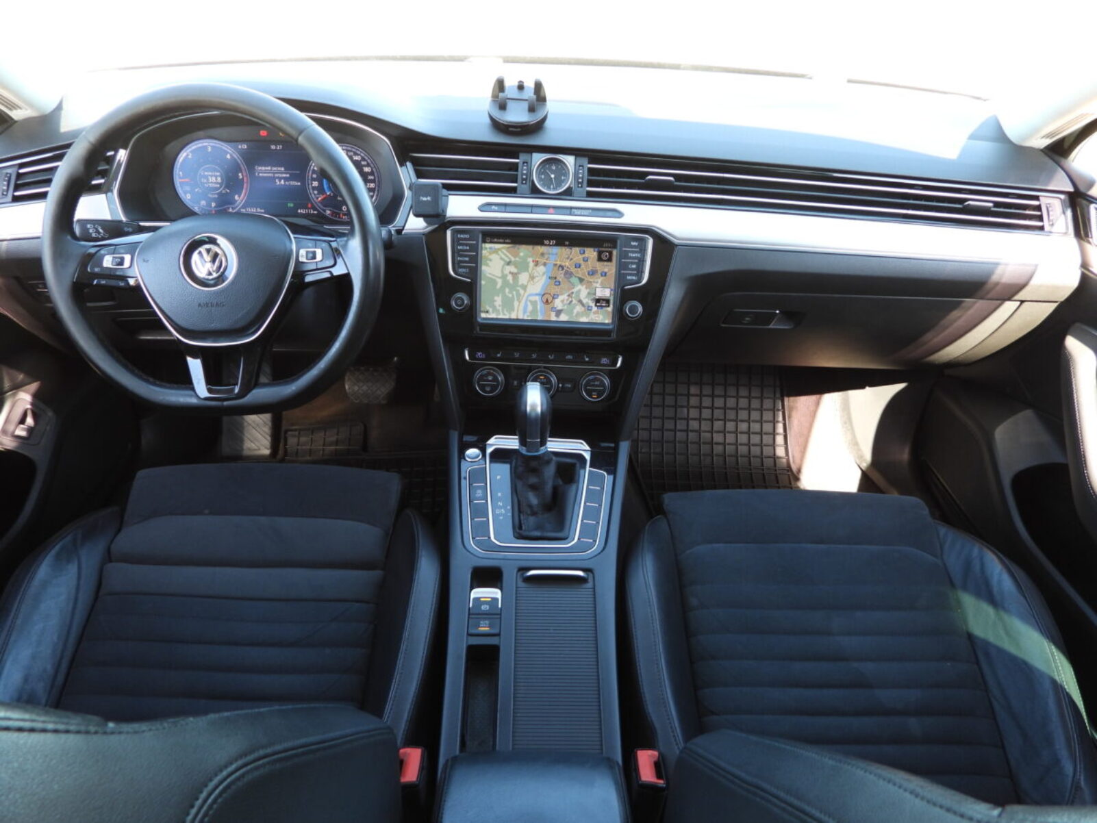 VW PASSAT