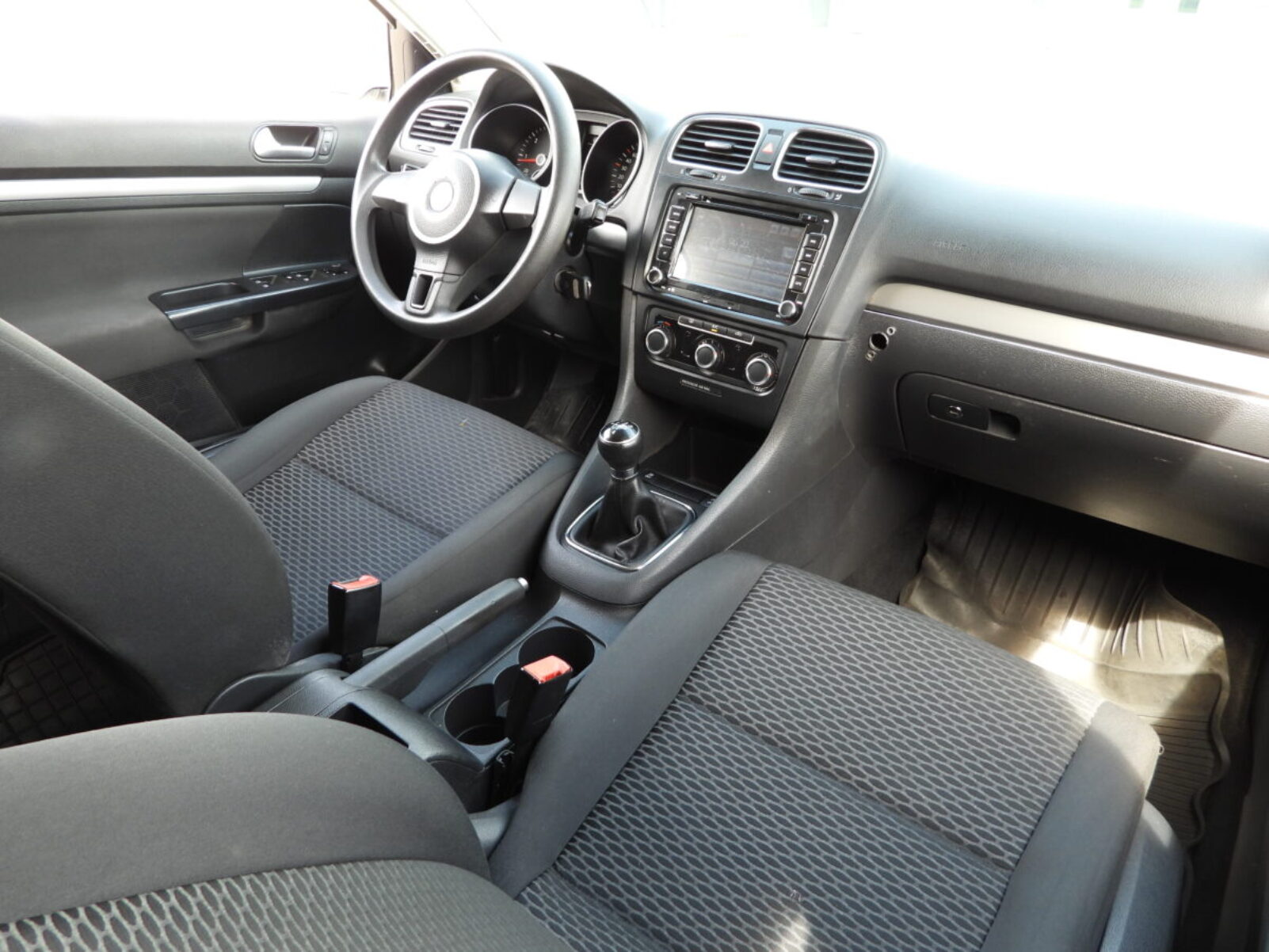 GOLF 6