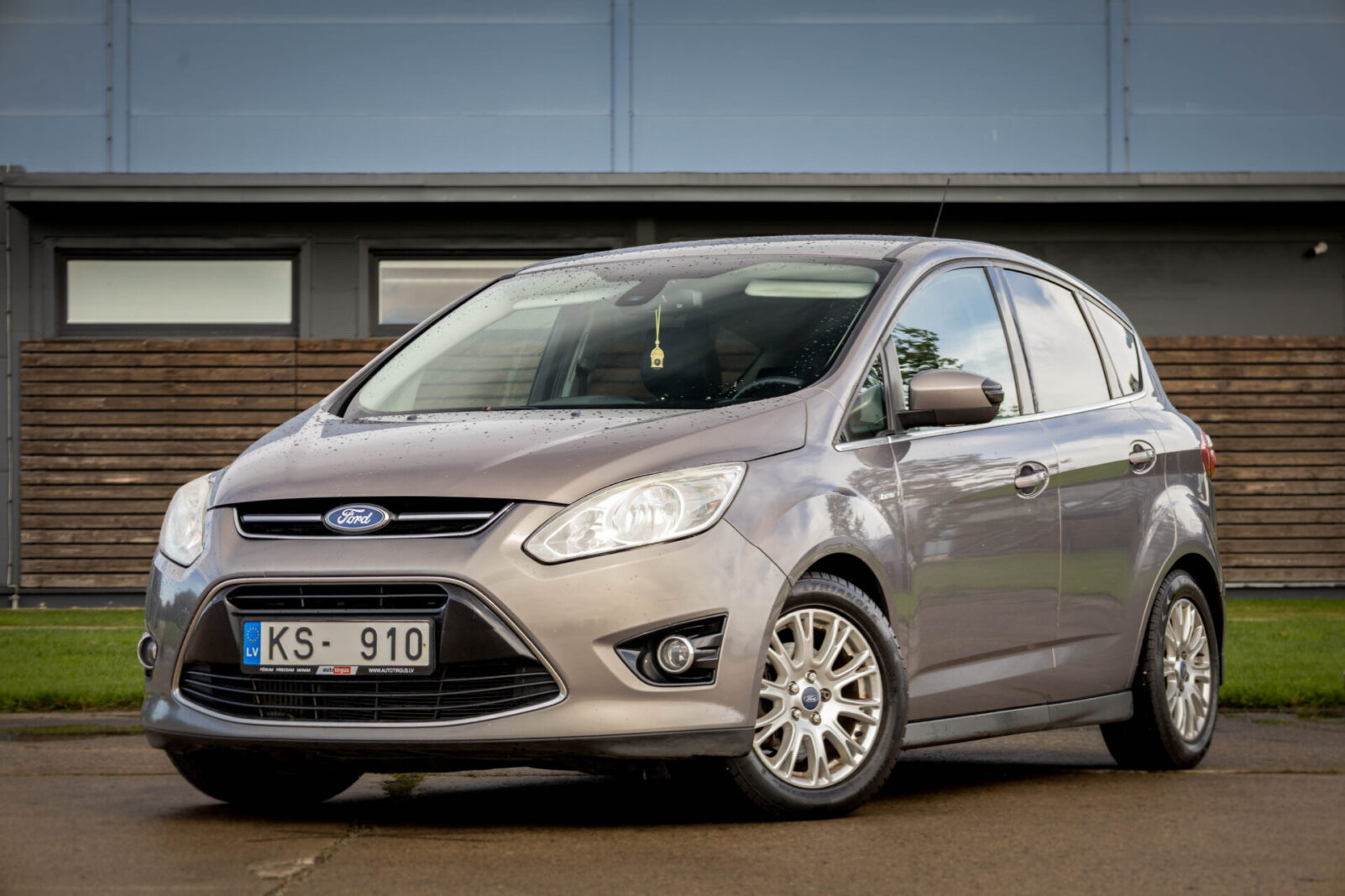 FORD C-MAX