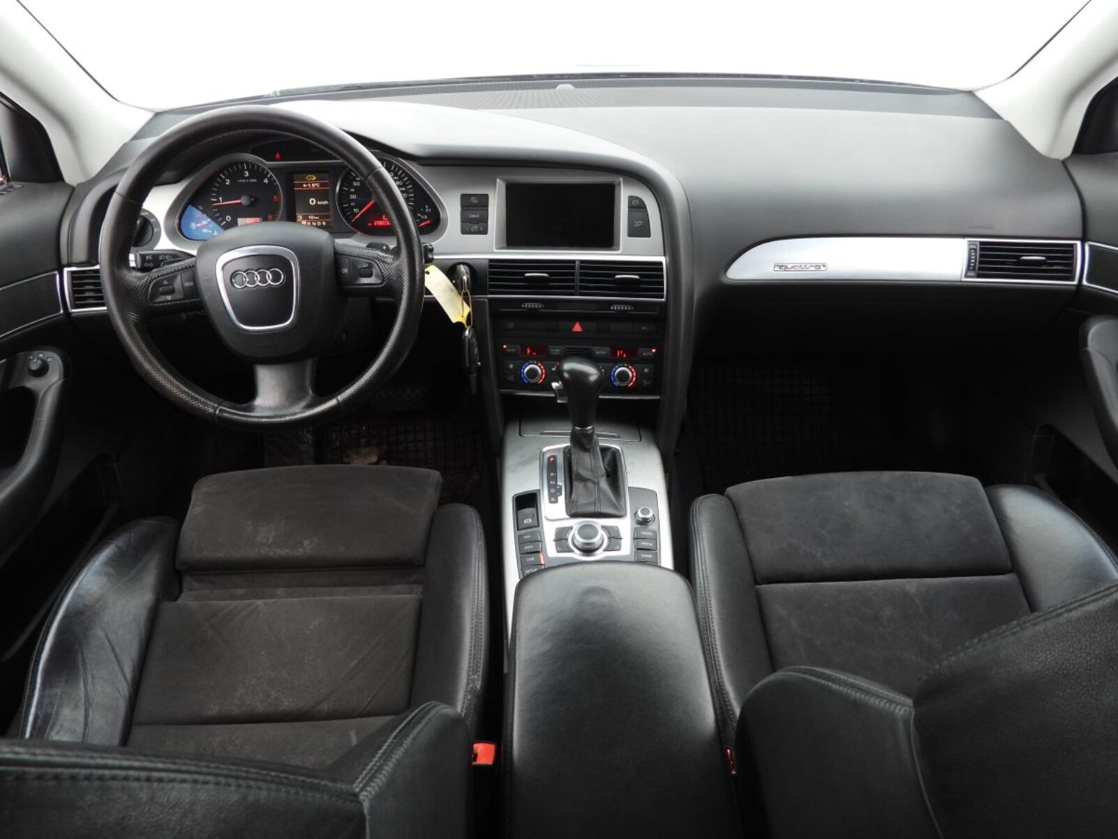 AUDI A6 ALLROAD