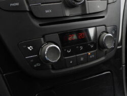 OPEL INSIGNIA SPORTS TOURER