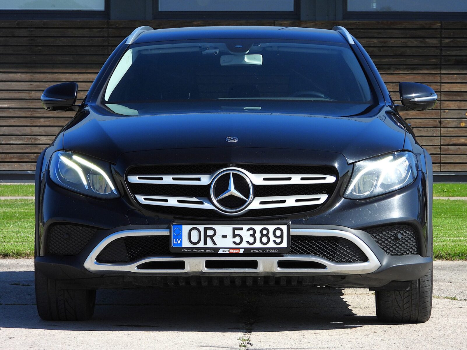 MERCEDES BENZ E220 4MATIC ALLTERRAIN