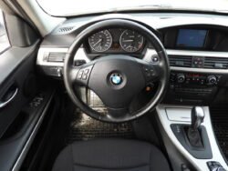 BMW 318 FACE-LIFT