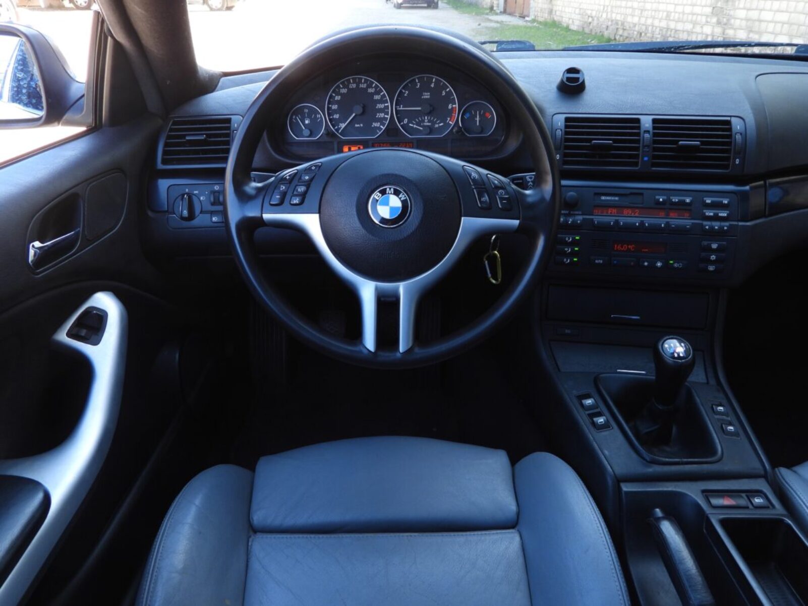 BMW 330 M-PACK