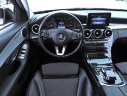 MERCEDES BENZ C220 D