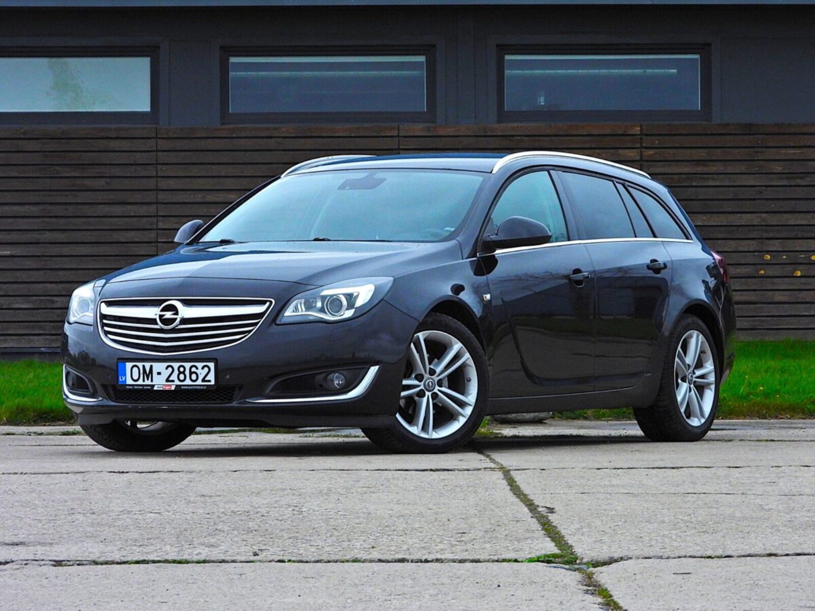 OPEL INSIGNIA SPORTS TOURER SW
