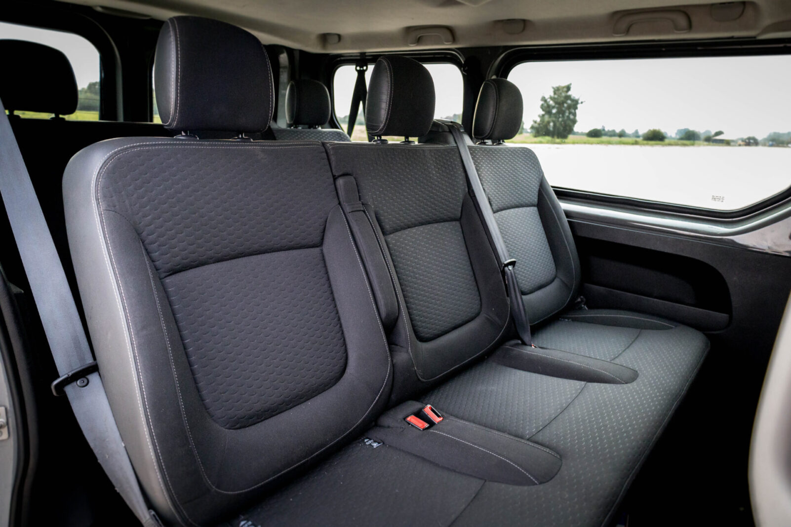 OPEL VIVARO-B