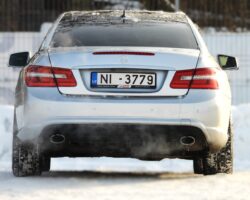 MERCEDES BENZ E350