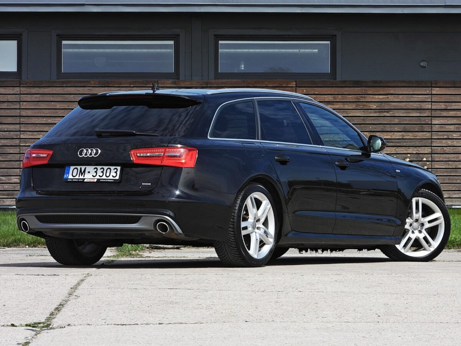 AUDI A6 S-LINE