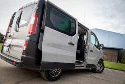 OPEL VIVARO-B